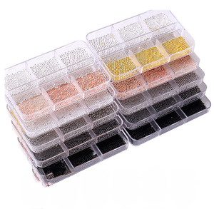 Bolas de Acero Metálicas Tridimensionales con Diamantes de Tamaños Variados para Decoración de Uñas, Joyería Elegante Mixta para Decoración de Uñas con Pedrería - Product Image 1
