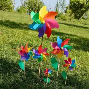 Kincir Angin Mainan Taman Pinwheel Plastik, Kincir Angin Pelangi Murah Kustom untuk Dekorasi Taman