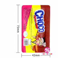 Vente en gros de bonbons et de bonbons Halal 3 en 1 tasse de confiture de chocolat noir et blanc fraise bonbons au chocolat