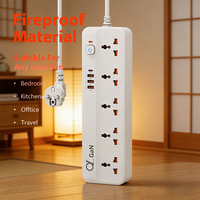 Protector de Sobretensión, Regleta de Enchufes Universal Multifunción con Carga Rápida GaN, Cable de Extensión con Enchufes EU, US, UK, AU y Puertos USB