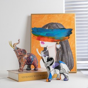 Sculpture d'éléphant transfrontalière en résine époxy, ornement artistique sculpté, artisanat créatif pour la maison, le salon, le porche et le meuble TV - Product Image 3