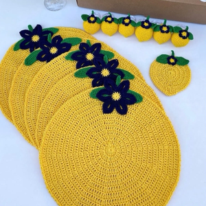 Supersky - Oferta Especial: Posavasos de Girasoles Hechos a Mano con Ganchillo, Tamaño y Color Personalizables, Resistentes al Calor, con Porta Servilletas - Product Image 2