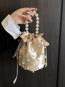 Bolso de mano tipo cubo con diseño exclusivo y correa de hombro/cruzada para mujer - Product Image 2