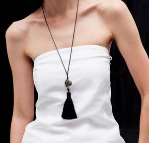 Kaimei 2025 Gioielli alla Moda, Decorazione di Halloween, <span class=keywords><strong>Collana</strong></span> <span class=keywords><strong>Lunga</strong></span> da Donna con Nappine Nere, Stile Boho, <span class=keywords><strong>Argento</strong></span>, Collane Lunghe per Halloween - Product Image 5