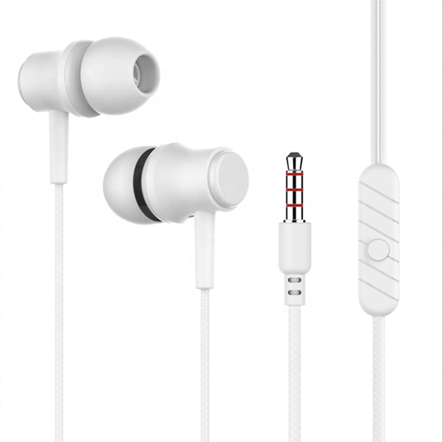Wholesale 1.2M Earphones Wired 3.5mm with Mic In-ear Stereo Headphone for iphone and Android
