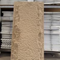 Panneau de placage de mur en pierre de roche PU faux polyuréthane artificiel extérieur écologique pour caractéristiques décoratives extérieures