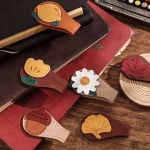 Popular 6 Styles Daisy Maple Magnetic Leather <b>Bookmark</b> PU Leather Magnetic <b>Bookmarks</b> <b>Bookmarks</b> Clip Book Accessories - Product Image 1