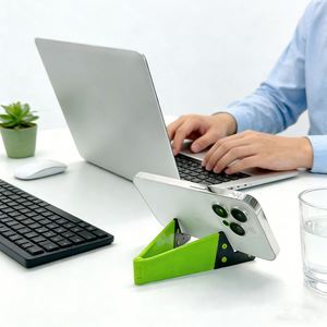 Support de téléphone pliable personnalisé en forme de V avec logo, support de téléphone portable en plastique portable pour tablette et bureau - Product Image 1
