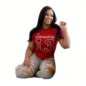 Camiseta Personalizada para Mujer, Diseño Rojo del 13 de Enero, Manga Corta, Informal, de Algodón, con Logotipo Personalizado, Corte Regular - Product Image 1