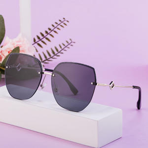 Lunettes de soleil carrées demi-cerclées pour femmes Dl-D6415, monture en métal, verres en nylon, protection UV400, couleur noire, style mode extérieur - Product Image 4