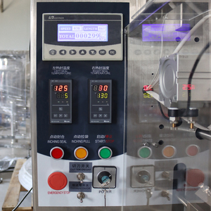 <span class=keywords><strong>Machine</strong></span> de remplissage de sachets cosmétiques industriels, <span class=keywords><strong>machine</strong></span> d'emballage de sachets d'<span class=keywords><strong>eau</strong></span>, <span class=keywords><strong>machine</strong></span> de remplissage de sachets de pâte liquide - Product Image 4