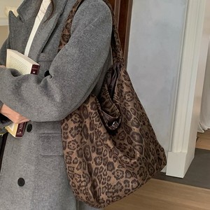 Women's Canvas Leopard Print Tote Bag Vertical <b>Square</b> Magnetic Buckle Everyday Outfits Fall 2025 - Product Image 2