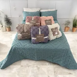 Ensemble de couette Nuut Elleine taille matrimoniale avec 2 taies d'oreiller en microfibre, utilisable toute l'année - Product Image 3