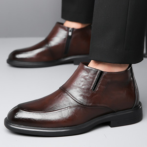 Bottes Chelsea pour hommes en cuir véritable, bout pointu, talon plat, doublure en fourrure, isolantes, chaussures d'hiver formelles pour le travail - Product Image 2