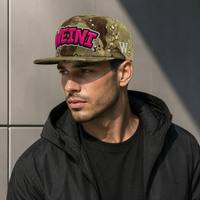 Premium WEINI Custom Brand 5-panel camouflage snapback pet roze & zwart 3D reliëf borduurwerk streetwear pet lage minimale bestelhoeveelheid OEM