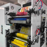 Machine d'impression flexographique empilée pour étiquettes PVC 5 couleurs modèle RTRY-520 avec dispositif UV et corona