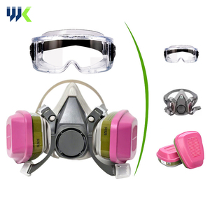 <span class=keywords><strong>Demi</strong></span>-<span class=keywords><strong>masque</strong></span> respiratoire <span class=keywords><strong>6200</strong></span> avec double filtre remplaçable pour la peinture au pistolet - Product Image 1
