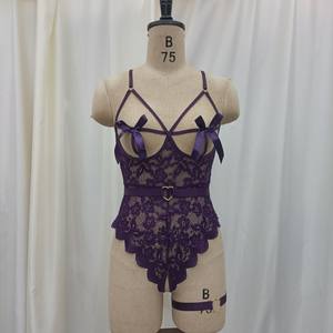 Seksi Şeffaf İç Çamaşırı Gecelik Elbise Dantel Tek Parça Teddy Fiyonklu Çiçek Desenli Kinky İç Çamaşırı Bodysuit Açık Kasık Baştan Çıkarıcı Bodysuit - Product Image 3