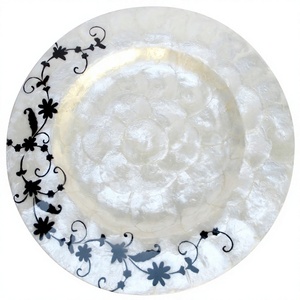 Centros de Mesa de Lujo Artesanales para Bodas, Platos Base de Conchas de Capiz Laminadas (Ostra Perla), Manteles Individuales Hechos a Mano - Product Image 4