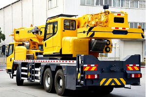 Grúa de Camión de Servicio Pesado de 25 Toneladas con Altura de Elevación de 25 m, Motor con Peso Bruto Vehicular de 33000 kg para Proyectos de Infraestructura Ligera y Construcción Urbana - Product Image 2