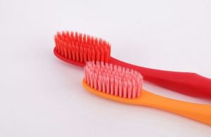 [KNK] KKP12 Brosse à dents manuelle antidérapante pour adultes, options multicolores, pack familial, vente en gros de brosses à dents colorées - Product Image 2