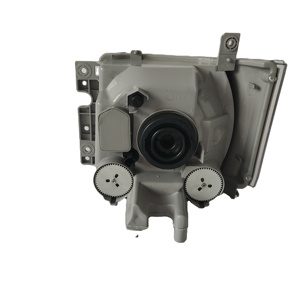 อะไหล่รถบรรทุกญี่ปุ่น โคมไฟหน้าสำหรับรถบรรทุก ISUZU NPR FRR210 FRR190 NPR2009 NQR175 <span class=keywords><strong>NPR150</strong></span> NMR130 NLR130 NKR ELF 700P ปี 2008-2023 รุ่น CABS - Product Image 4