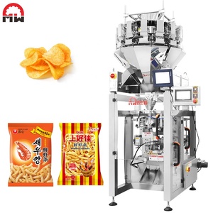 Machine d'emballage automatique de sacs d'emballage de haute précision pour l'emballage de sachets en aluminium/film de chips croustillantes pour aliments feuilletés frites - Product Image 1