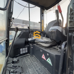 Excavadora Komatsu PC 40 Usada de Rendimiento Confiable en Venta, Bajas Horas de Trabajo y Precio Bajo, Opción de Alta Calidad Disponible - Product Image 4