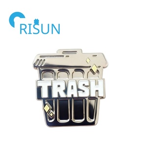 Venta al por mayor de fábrica, alfileres de basura de dibujos animados de esmalte duro suave, bolsa de basura, broche de alfiler de cubo de basura personalizado, insignia de alfiler esmaltado - Product Image 3