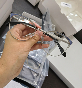 Mix assort occhiali da vista in metallo inossidabile <span class=keywords><strong>con</strong></span> montatura da vista in metallo di alta qualità casuali <span class=keywords><strong>con</strong></span> marchio - Product Image 5