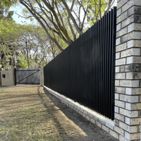 Panel de Cerca de Privacidad de Aluminio con Revestimiento en Polvo, Estilo Rústico, 49" de Alto x 78" de Ancho, Diseño sin Excavación, Uso Bidireccional, para Exteriores, Hogar, Modelado 3D