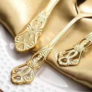 Set di posate di lusso in acciaio inossidabile dorato, lucidato a specchio, coltelli, forchette e cucchiai per matrimoni e hotel, vendita all'ingrosso - Product Image 2