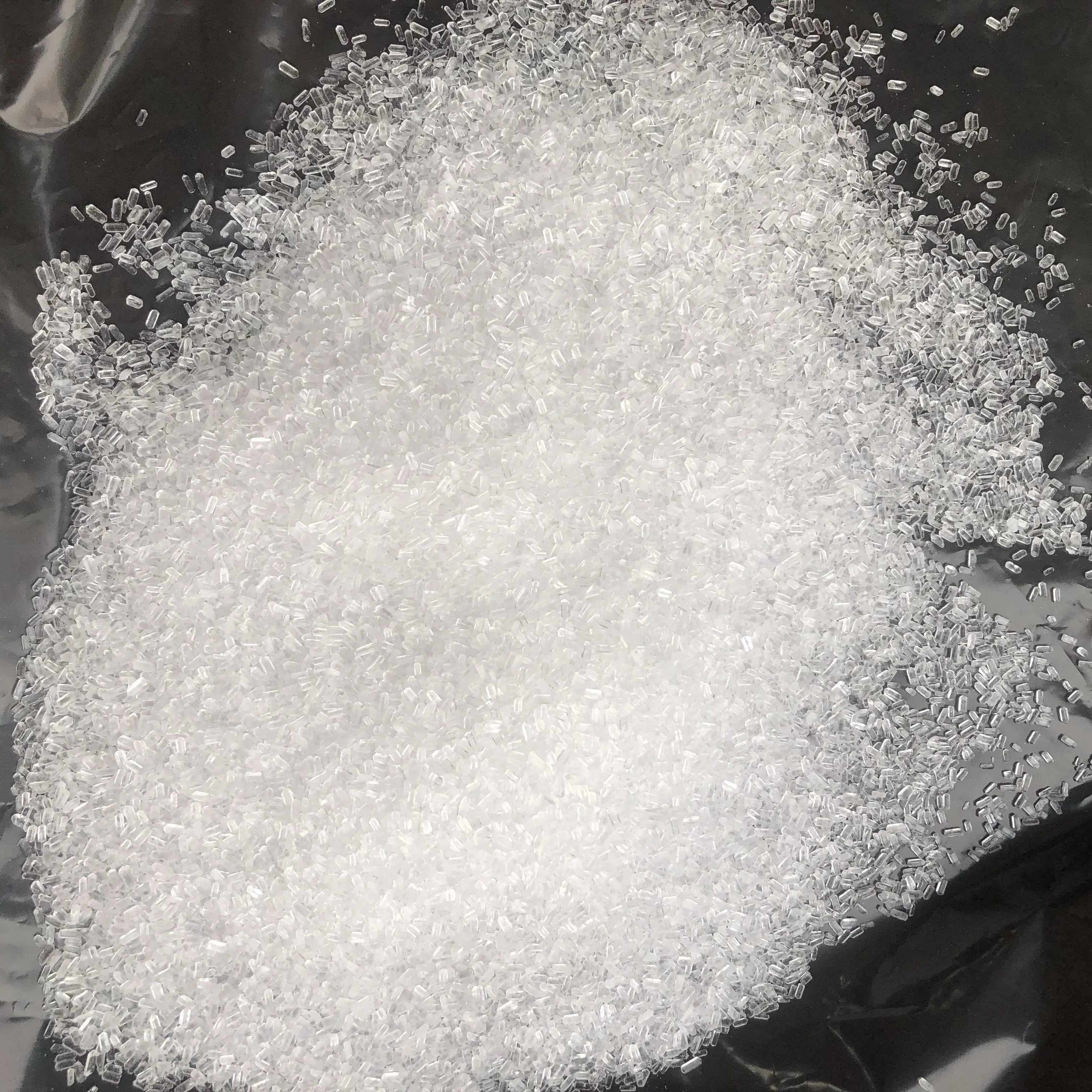 फैक्टरी सस्ती बिक्री उच्च शुद्धता मैग्नीशियम 2-4 मिमी क्रिस्टल सल्फेट हेप्टाहाइड्रेट