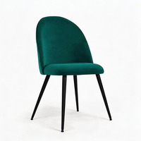 Chaise de salle à manger de luxe en velours, dossier incurvé, chaise d'appoint rembourrée et moelleuse avec pieds en métal noir mat pour la maison, le café, l'hôtel
