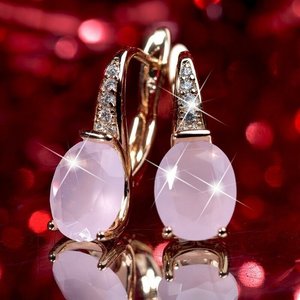 Orecchini a Perno Ovali a Goccia Rosa per Donne, Tono Dorato, Accessori Dolci e alla Moda per Uso Quotidiano - Product Image 1