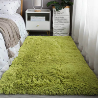 Tapis moderne en peluche moelleux antidérapant et écologique pour chambre d'enfant, petit tapis de chevet avec taille et couleur personnalisables