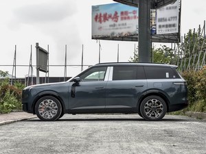 Nouveau SUV hybride longue portée LYNK & CO 900, autonomie combinée de 1355 km, 280 km électriques, 0 à 100 km/h en 4,6 s, sans anxiété de portée pour les voyages - Product Image 4