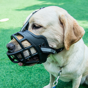 Bozal para perros con revestimiento reflectante Tercera generación Mejorado Ajustable Morder Ladridos Manipulación para perros de tamaño L M S - Product Image 5