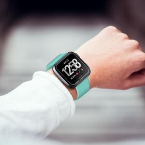 Nouveau <span class=keywords><strong>Bracelet</strong></span> de couleur Pure de haute qualité <span class=keywords><strong>pour</strong></span> <span class=keywords><strong>Fitbit</strong></span> <span class=keywords><strong>Versa</strong></span> 2/<span class=keywords><strong>Versa</strong></span> <span class=keywords><strong>Lite</strong></span> <span class=keywords><strong>Bracelet</strong></span> de <span class=keywords><strong>montre</strong></span> en Silicone souple de remplacement Correa - Product Image 4