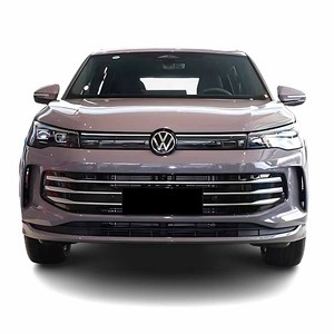 VW <span class=keywords><strong>Tiguan</strong></span> L SUV 2025 Ibrida Trazione Anteriore 55km 13kWh 150CV R19 Versione Premium Guida a Sinistra Nuovo SUV in Vendita VW <span class=keywords><strong>Tiguan</strong></span> L - Product Image 1