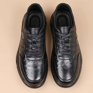 Nouveaux Mocassins de Ville Légers pour Hommes en PU, Motif Imprimé Autruche, Chaussures de Bureau et Professionnelles à Enfiler - Product Image 3