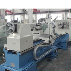 Tour à métaux manuelle horizontale rotative à banc creux pour l'industrie pétrolière avec alésage d'axe de 520 mm - Product Image 4