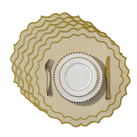 Sets de table en tissu personnalisés haut de gamme, sets de table de mariage en lin brodé de luxe, bord festonné rond pour table à manger