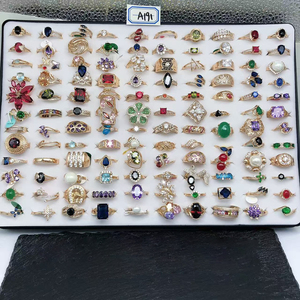 XUPING ジュエリー卸売 14金 18金 リボン ハート 花 蝶 ゴールドカラーメッキ 婚約 結婚指輪 ボックス入り メンズ レディース ファッションリング - Product Image 3