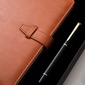 Carnet de notes/agenda portable haut de gamme pour écoliers et professionnels avec stylo – Coffret cadeau pour enseignant – Articles phares en promotion en ligne - Product Image 3