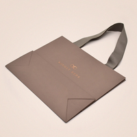 Sacs Cadeaux en Papier Personnalisés Recyclables de Luxe pour Bijoux, Vêtements, Shopping avec Votre Logo – Vente en Gros Artisanale