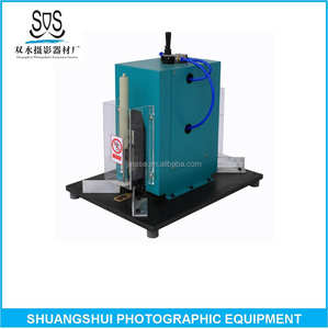 Máquina de corte de esquina redonda de doble cuchillo neumático, para <span class=keywords><strong>libro</strong></span> de fotos, máquina de corte de esquina de papel - Product Image 4