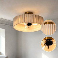 Lustre suspendu haut de gamme, décoration artistique nordique, abat-jour en tissu doré + beige, base en fer, haute luminosité pour la décoration de la maison