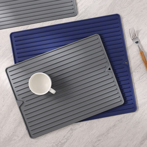 Tapis de séchage de vaisselle en silicone, style classique, sets de table de cuisine durables et résistants à la chaleur pour comptoir - Product Image 1