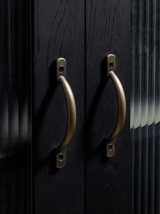 Hot Sale Solid Bronze Arc Bridge Type Closet Handle Antique Brass Cupboard Handles Kitchen Drawer Pulls - Product Image 1